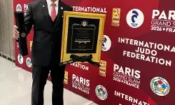 IJF anugerahkan Black Belt Kehormatan kepada Ketua Umum NOC Indonesia