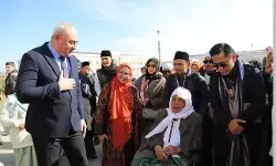 Khatam Sahih Bukhari di Makam Imam Bukhari, Pengasuh Al Falah Ploso Kediri cetak sejarah di Samarkand