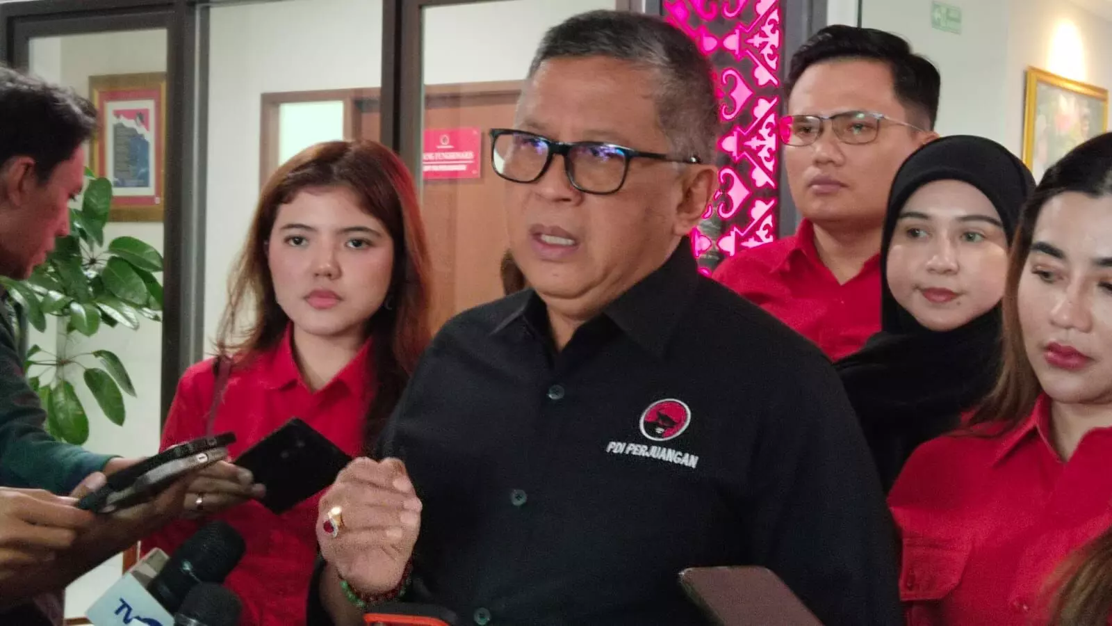 PDIP ingatkan pemerintah jaga soliditas kebijakan, jangan beda suara antar menteri PDIP ingatkan pemerintah jaga soliditas kebijakan, jangan beda suara antar menteri