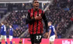 Bournemouth segel kemenangan 2-1 kontra 10 pemain Everton