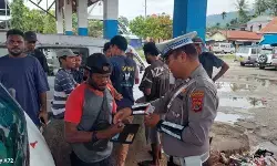 Polres Jayapura tingkatkan kesadaran pengemudi angkutan pedesaan