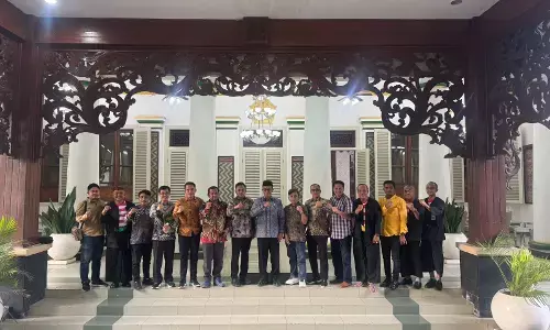 Tandatangani Surat Bersama, Bupati se-Madura minta Gubernur Jatim ajukan Madura sebagai KEK Tembakau