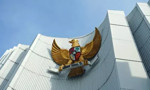 11 Februari 1950: Garuda Pancasila diresmikan di sidang RIS