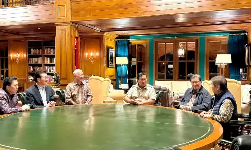 Presiden Prabowo bertemu 5 pengusaha nasional perkuat Indonesia Incorporated