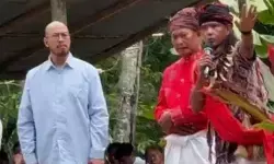 Pandji Pragiwaksono selesaikan proses sanksi adat di Toraja