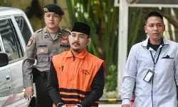 KPK periksa ibu Ade Kunang dalam pengusutan kasus KPK periksa ibu Ade Kunang dalam pengusutan kasus