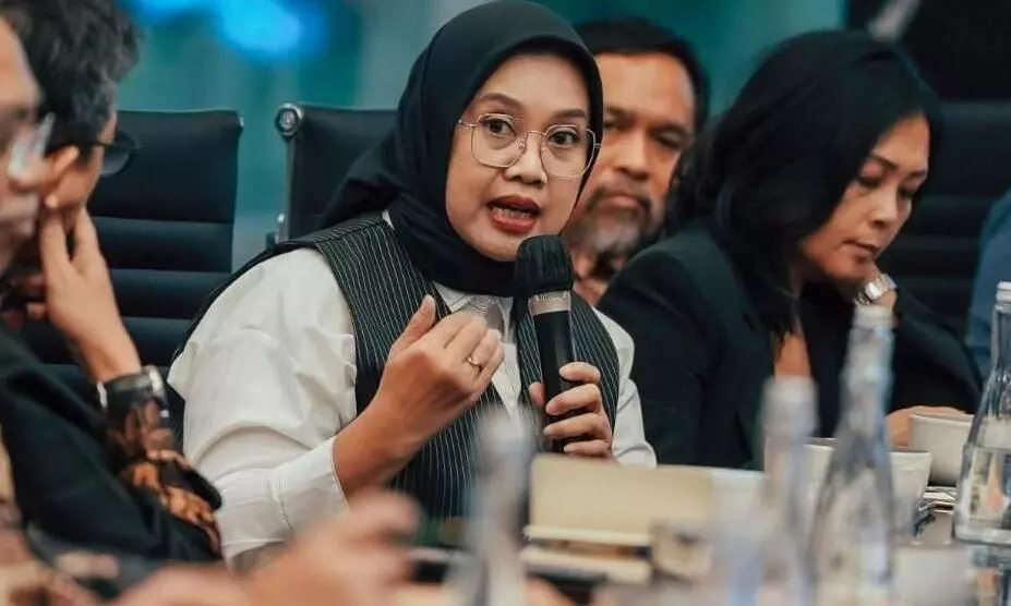 Saat radio tak lagi putar lagu: Kilas balik 26 tahun Elshinta News and Talk Saat radio tak lagi putar lagu: Kilas balik 26 tahun Elshinta News and Talk