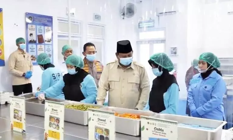 Prabowo perintahkan Qodari cari video-video yang ramalkan MBG gagal Prabowo perintahkan Qodari cari video-video yang ramalkan MBG gagal