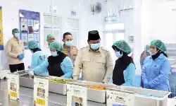 Prabowo perintahkan Qodari cari video-video yang ramalkan MBG gagal