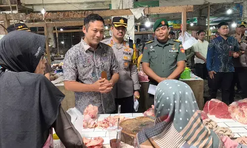 Jelang Ramadan, petugas gabungan sidak pasar di Boyolali Jelang Ramadan, petugas gabungan sidak pasar di Boyolali