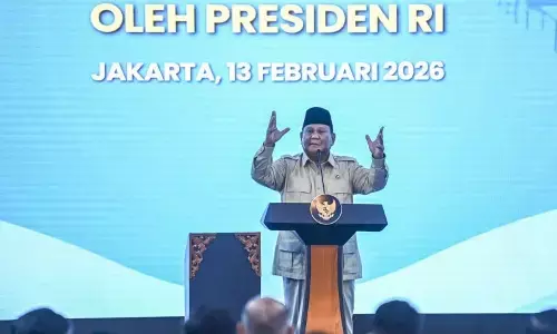 Prabowo terima laporan Tito pemulihan bencana tersisa di 10 kabupaten