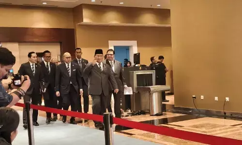Prabowo hadiri Economic Outlook 2026 di Wisma Danantara