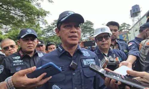 Kebakaran gudang pestisida di Tangsel, air diduga tercemar hingga Teluk Naga