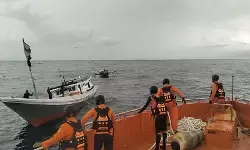 Tim SAR evakuasi ABK di perairan Gili Trawangan