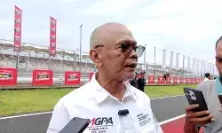 Pembalap drifting lokal latihan di Sirkuit Mandalika