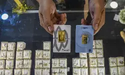 Emas UBS dan Galeri24 di Pegadaian Senin pagi ini tak bergerak Emas UBS dan Galeri24 di Pegadaian Senin pagi ini tak bergerak