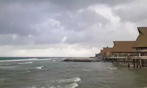 Waspada gelombang 2,5 meter di perairan NTT hingga 19 Februari