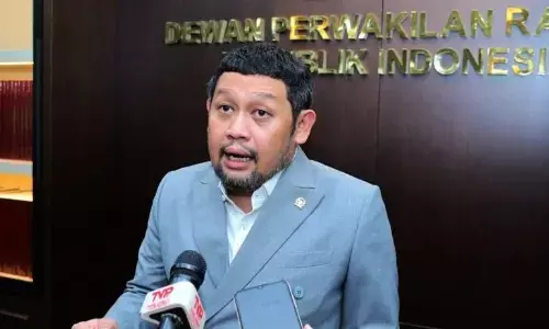 Anggota DPR beda pendapat dengan Jokowi soal RUU KPK Anggota DPR beda pendapat dengan Jokowi soal RUU KPK