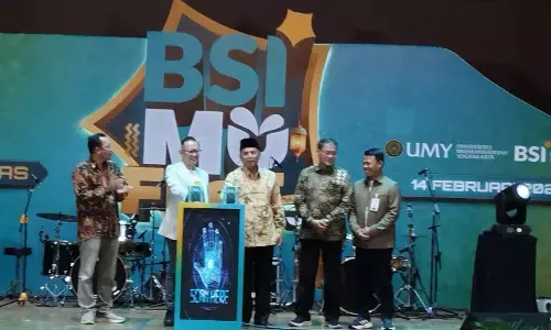 Perkuat ekosistem ekonomi syariah, UMY dan Bank Syariah Indonesia gelar BSI MU Fest 2026 Perkuat ekosistem ekonomi syariah, UMY dan Bank Syariah Indonesia gelar BSI MU Fest 2026