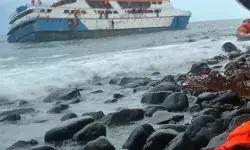 Kapal rute Halsel - Ternate karam di perairan Pulau Makian Malut