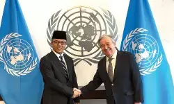 Bertemu Sekjen PBB, Menlu tegaskan posisi Indonesia di Board of Peace