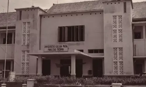 17 Februari 1946: Sekolah Tinggi Teknik Bandung dibuka di Yogyakarta