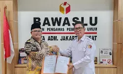 Bawaslu-Kemenag Jakarta Pusat teken MoU untuk tingkatkan literasi