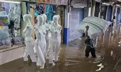 BPBD Jaksel catat ketinggian banjir di Cipulir capai 140 cm