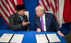 Prabowo dan Trump teken perjanjian perdagangan di AS Prabowo dan Trump teken perjanjian perdagangan di AS