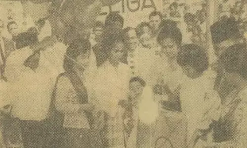 21 Februari 1960: Balon berhadiah di pembukaan Pesta Film Indonesia