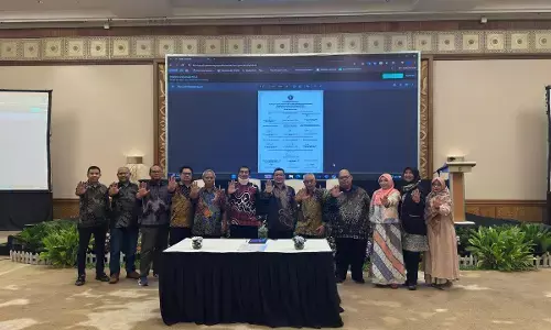 FEB UB canangkan zona integrasi dan edukasi bahaya korupsi dalam mata kuliah FEB UB canangkan zona integrasi dan edukasi bahaya korupsi dalam mata kuliah