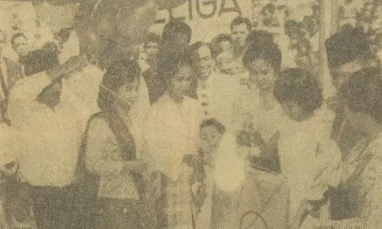 21 Februari 1960: Balon berhadiah di pembukaan Pesta Film Indonesia