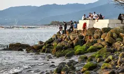 Ngabuburit NTB: Menjaga waktu di batas Maghrib