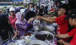 Bazar takjil Ramadhan dinilai berpotensi jadi destinasi ikonik Jakarta Bazar takjil Ramadhan dinilai berpotensi jadi destinasi ikonik Jakarta
