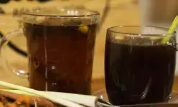 Pertimbangkan efek kafein saat konsumsi kopi dan teh selama Ramadhan