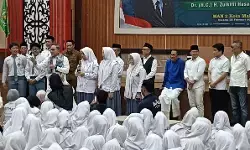 Menko Pangan: Program MBG di pesantren baru 40 persen