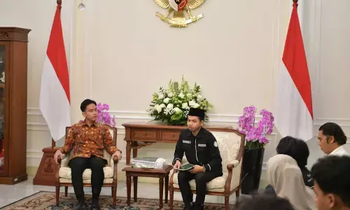Gibran sebut transformasi digital harus sejalan dengan pemerataan tenaga pendidik