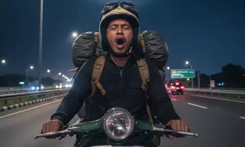 Berapa jarak tempuh aman tanpa istirahat saat berkendara?