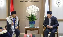 BAZNAS RI dan Dubes Palestina bahas peta jalan bantuan kemanusiaan untuk Gaza BAZNAS RI dan Dubes Palestina bahas peta jalan bantuan kemanusiaan untuk Gaza