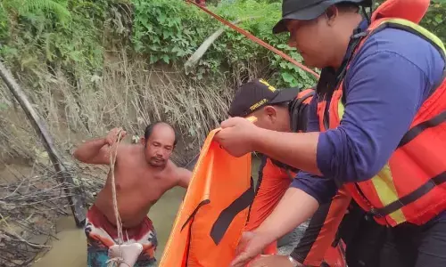 Tim SAR Tanjung Balai Asahan temukan jasad pria hanyut di Sungai Asahan