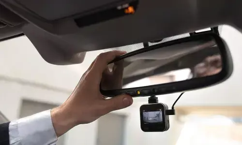 Tips pasang dashcam di mobil untuk rekam perjalanan mudik Tips pasang dashcam di mobil untuk rekam perjalanan mudik