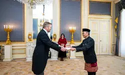 Dubes RI untuk Belanda serahkan Surat Kepercayaan kepada Raja Willem-Alexander Dubes RI untuk Belanda serahkan Surat Kepercayaan kepada Raja Willem-Alexander