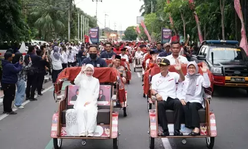 Presiden Prabowo beri bantuan 200 becak listrik ke Kediri Presiden Prabowo beri bantuan 200 becak listrik ke Kediri