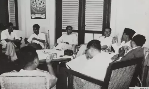 26 Februari 1949: Belanda ajak runding Sukarno di KMB