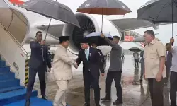 Prabowo tiba di Tanah Air usai lawatan ke AS, Yordania, dan UEA