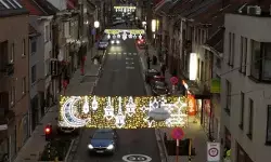 Untuk kali pertama, gemerlap lampu Ramadhan terangi jalan di Belgia
