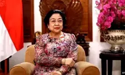 27 Februari 2004: BPPN dibubarkan oleh Presiden Megawati Soekarnoputri