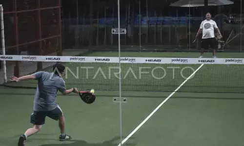 Pramono minta lapangan padel tidak miliki PBG segera ditindak tegas