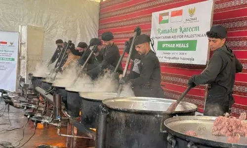 Baznas kirim hidangan buka puasa sumbangan warga RI untuk warga Gaza Baznas kirim hidangan buka puasa sumbangan warga RI untuk warga Gaza