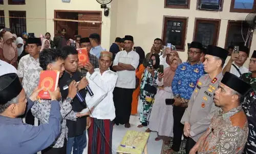 Polda Maluku fasilitasi damai warga Fiditan dan penyerahan senjata